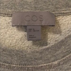 COS Heather Grey pullover sweater